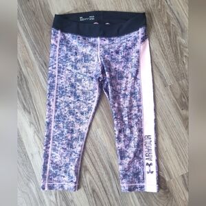 Under Armour cropped/Capri leggings Size L